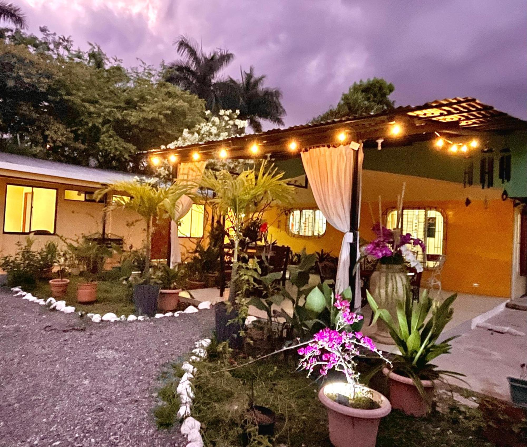 Hotel Tierra De Volcanes La Fortuna Ngoại thất bức ảnh